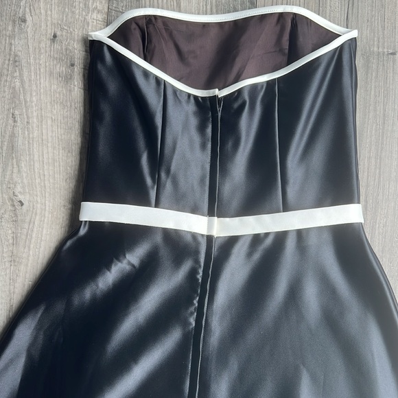 Scott McClintock Dress Size 6 Strapless Black Satin & White Trim  Bow NWT - Picture 4 of 11